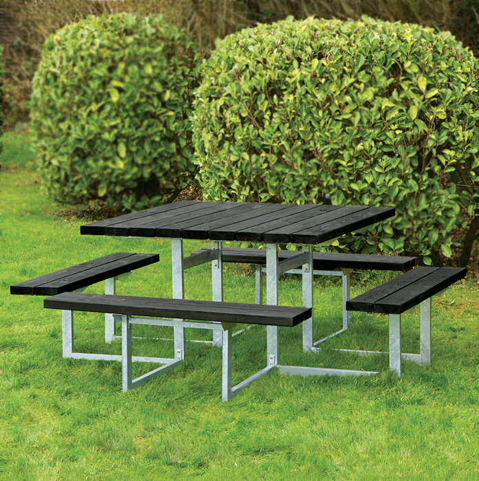 Bord-/bänkset 8:an Furu Svart 191 x 191 cm Hortus 